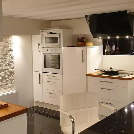 Lovely Big Unit With A Fantastic View Апартаменти *