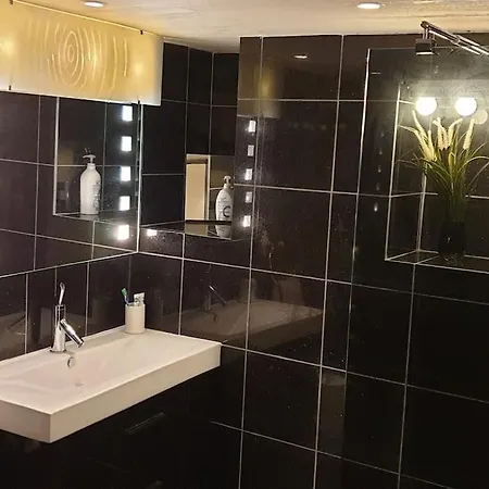 Lovely Big Unit With A Fantastic View Берген