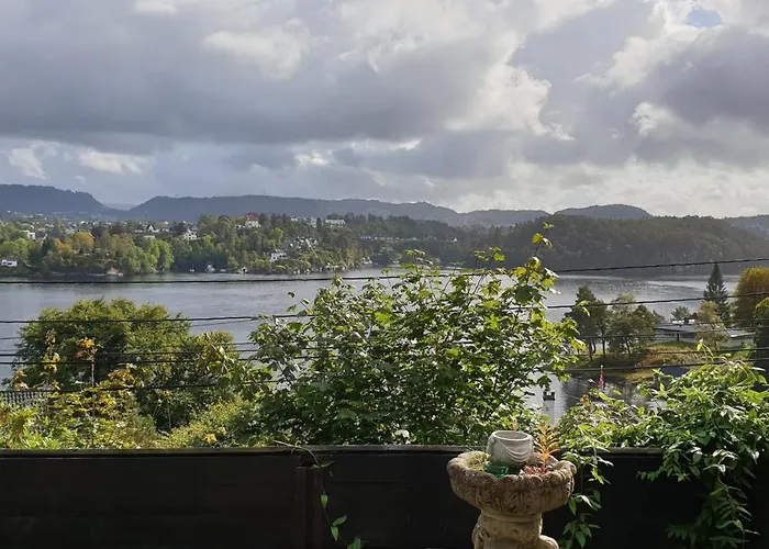 Lovely Big Unit With A Fantastic View Bergen