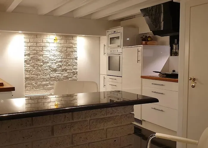 Апартаменты Lovely Big Unit With A Fantastic View